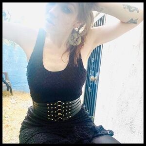 Fantastic waist belt!